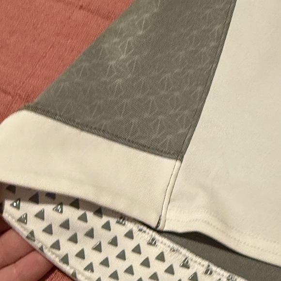 White and Gray Women's Cycling Top - Picture 4 of 8